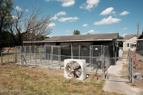 697 Okisko Road Elizabeth City NC 27909