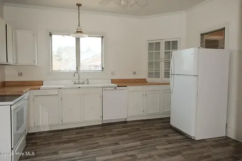 697 Okisko Road Elizabeth City NC 27909