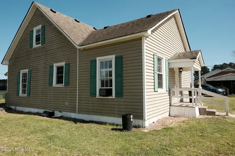 697 Okisko Road Elizabeth City NC 27909