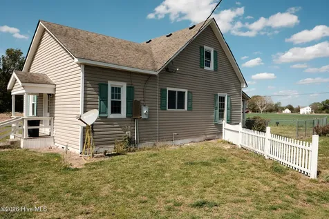 697 Okisko Road Elizabeth City NC 27909