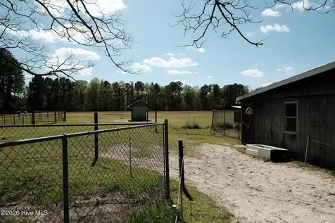 697 Okisko Road Elizabeth City NC 27909