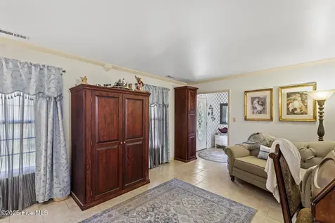 508 University Drive Jacksonville NC 28546