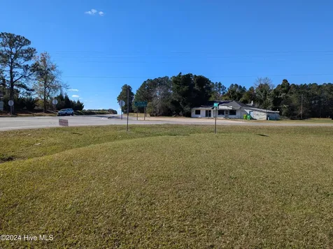 16152 Nc Highway 125 Halifax NC 27839