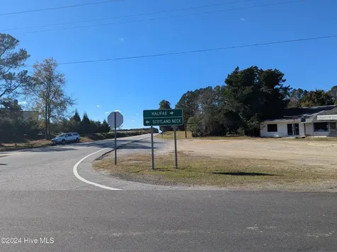 16152 Nc Highway 125 Halifax NC 27839