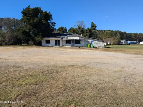 16152 Nc Highway 125 Halifax NC 27839
