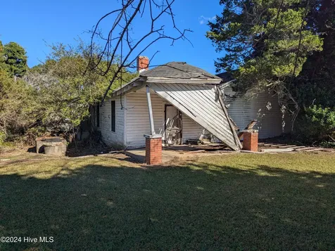 16152 Nc Highway 125 Halifax NC 27839