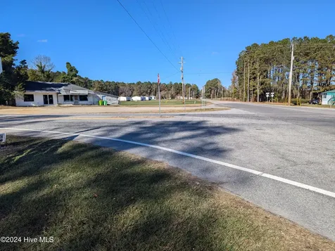 16152 Nc Highway 125 Halifax NC 27839