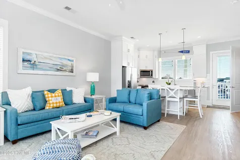205 Islander Drive Emerald Isle NC 28594