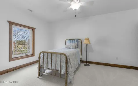 102 Falcons Cove Moyock NC 27958