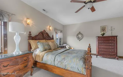 102 Falcons Cove Moyock NC 27958