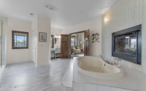 102 Falcons Cove Moyock NC 27958