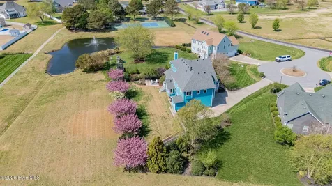 102 Falcons Cove Moyock NC 27958