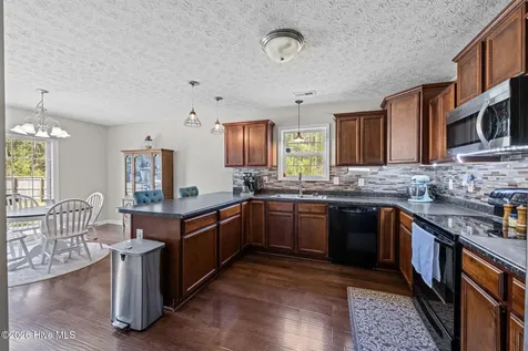 100 Apple Drive Havelock NC 28532