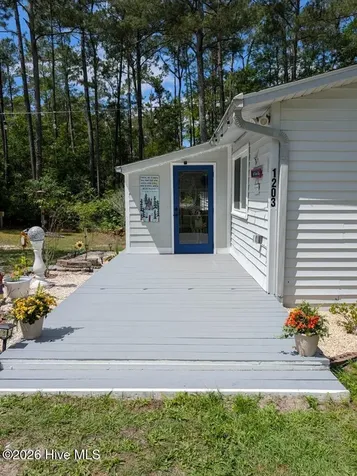 1203 Ocean Trail Court SW Supply NC 28462