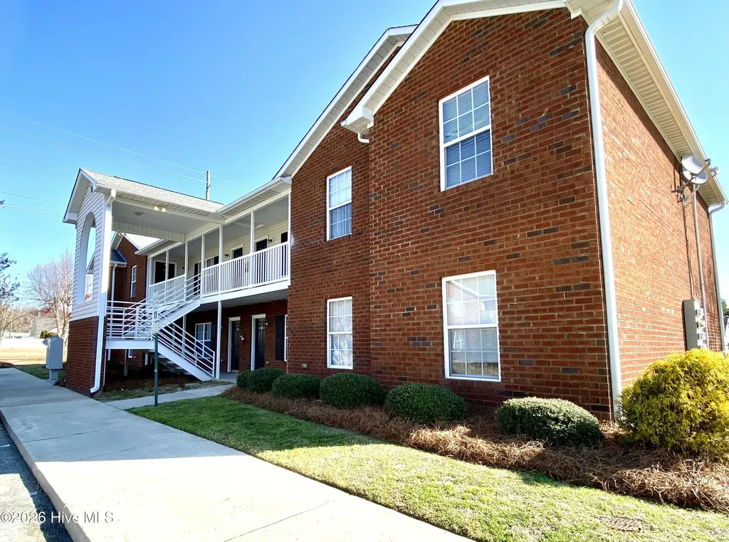3001 Macgregor Downs Road Greenville NC 27834