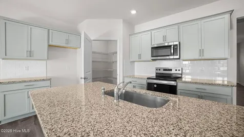 1412 Green Ridge Drive Winterville NC 28590