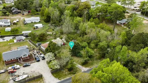 168 Bumps Creek Road Sneads Ferry NC 28460