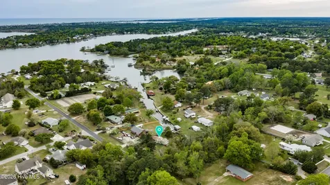 168 Bumps Creek Road Sneads Ferry NC 28460