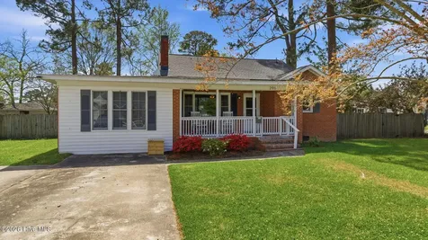 296 Sixth Street Ayden NC 28513