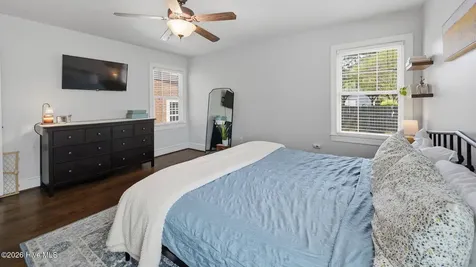 296 Sixth Street Ayden NC 28513