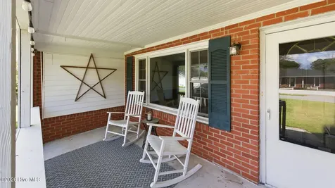 296 Sixth Street Ayden NC 28513