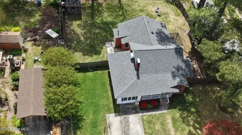 296 Sixth Street Ayden NC 28513