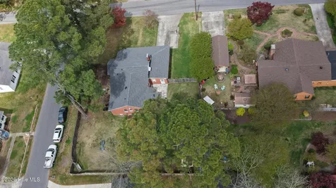 296 Sixth Street Ayden NC 28513