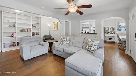 296 Sixth Street Ayden NC 28513