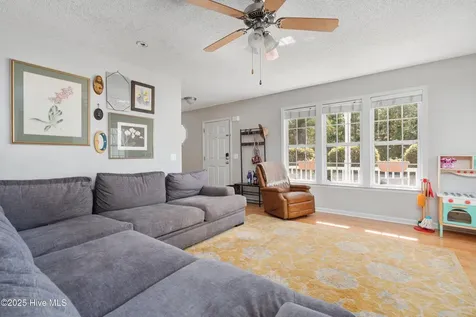 9818 N Olde Towne Wynd SE Leland NC 28451