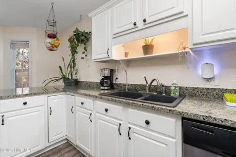 9818 N Olde Towne Wynd SE Leland NC 28451