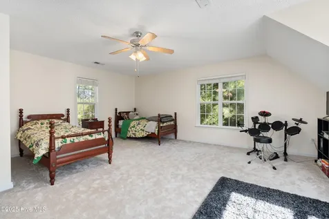 9818 N Olde Towne Wynd SE Leland NC 28451