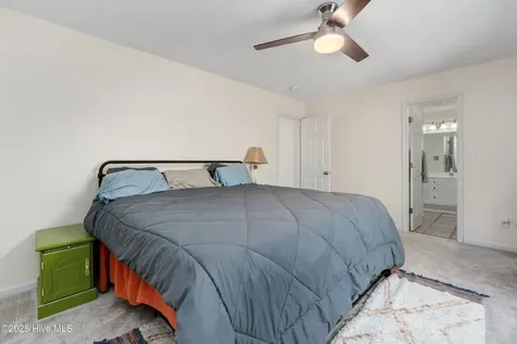 9818 N Olde Towne Wynd SE Leland NC 28451