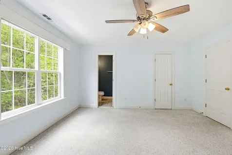5102 Avine Court Wilmington NC 28409