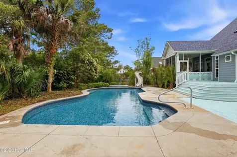 5102 Avine Court Wilmington NC 28409