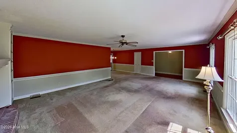 512 Raymond Drive Arapahoe NC 28510