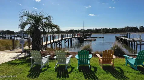 220 Gray Duck Drive Beaufort NC 28516