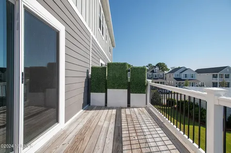 220 Gray Duck Drive Beaufort NC 28516