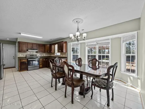 1017 N Commons Drive Jacksonville NC 28546