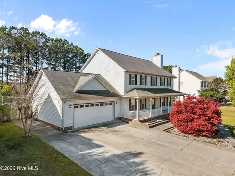 1017 N Commons Drive Jacksonville NC 28546