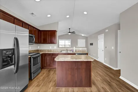 613 Whittle Court Wilmington NC 28411