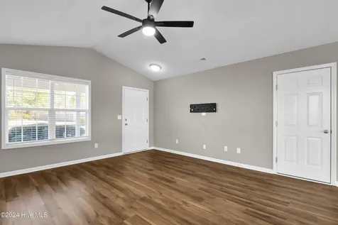 613 Whittle Court Wilmington NC 28411