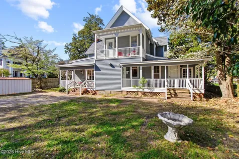 315 W Church Street Elizabeth City NC 27909