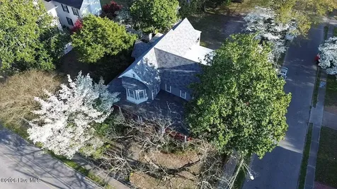 315 W Church Street Elizabeth City NC 27909