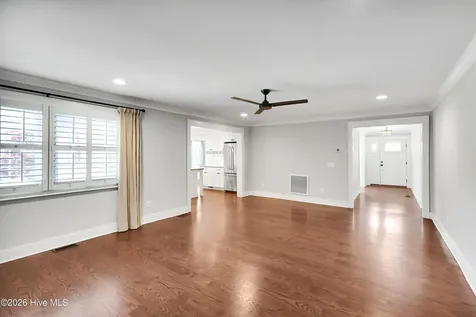 1202 Forest Hills Drive Wilmington NC 28403