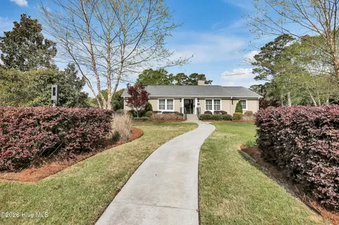 1202 Forest Hills Drive Wilmington NC 28403