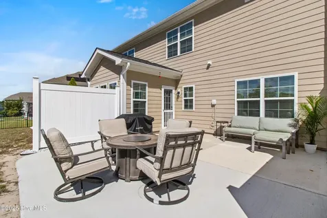 6112 Seagrove Court Wilmington NC 28412