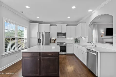 6112 Seagrove Court Wilmington NC 28412
