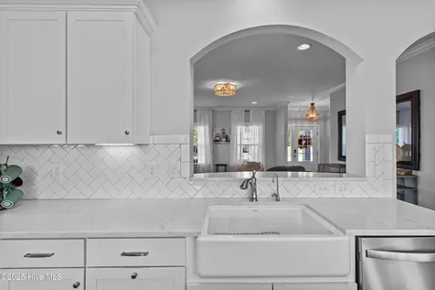 6112 Seagrove Court Wilmington NC 28412