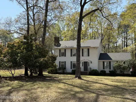 105 Demille Drive Washington NC 27889