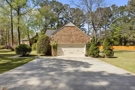904 Hidden Drive New Bern NC 28562